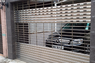 Cortinas tipo griller